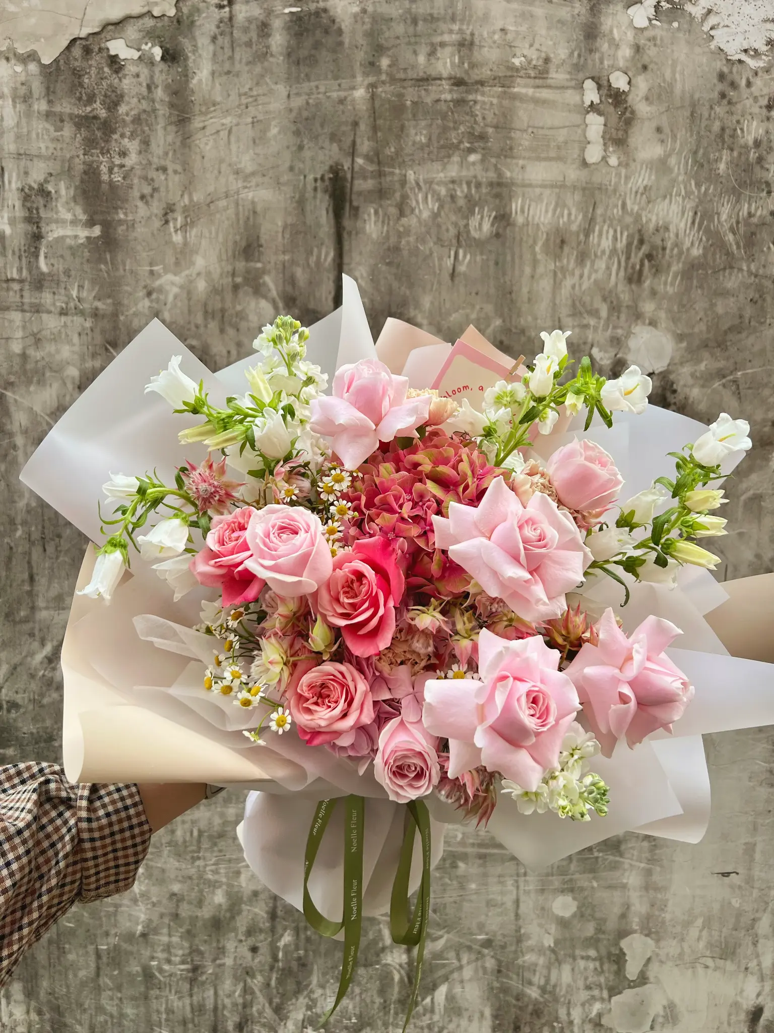 Romantic red rose bouquet
