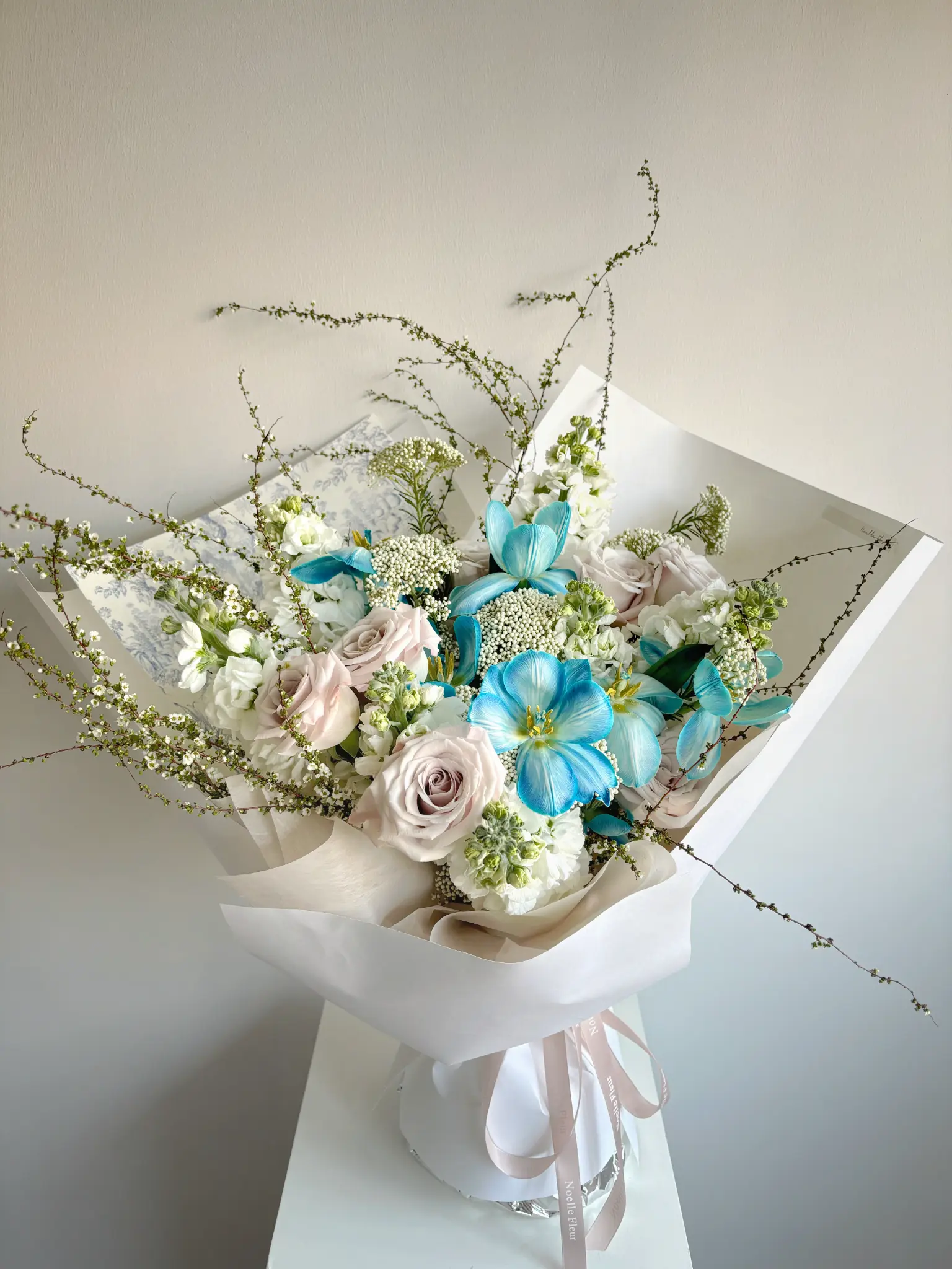 Luxurious purple and white bouquet